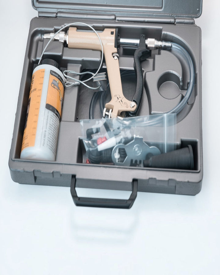 MaxProHD Brake &amp; Clutch Bleeder (Powder-coated Cast Aluminum) MaxPro HD Kit (no additional cap)