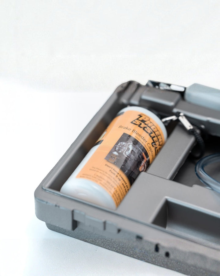MaxProHD Brake &amp; Clutch Bleeder (Powder-coated Cast Aluminum) MaxPro HD Kit (no additional cap)