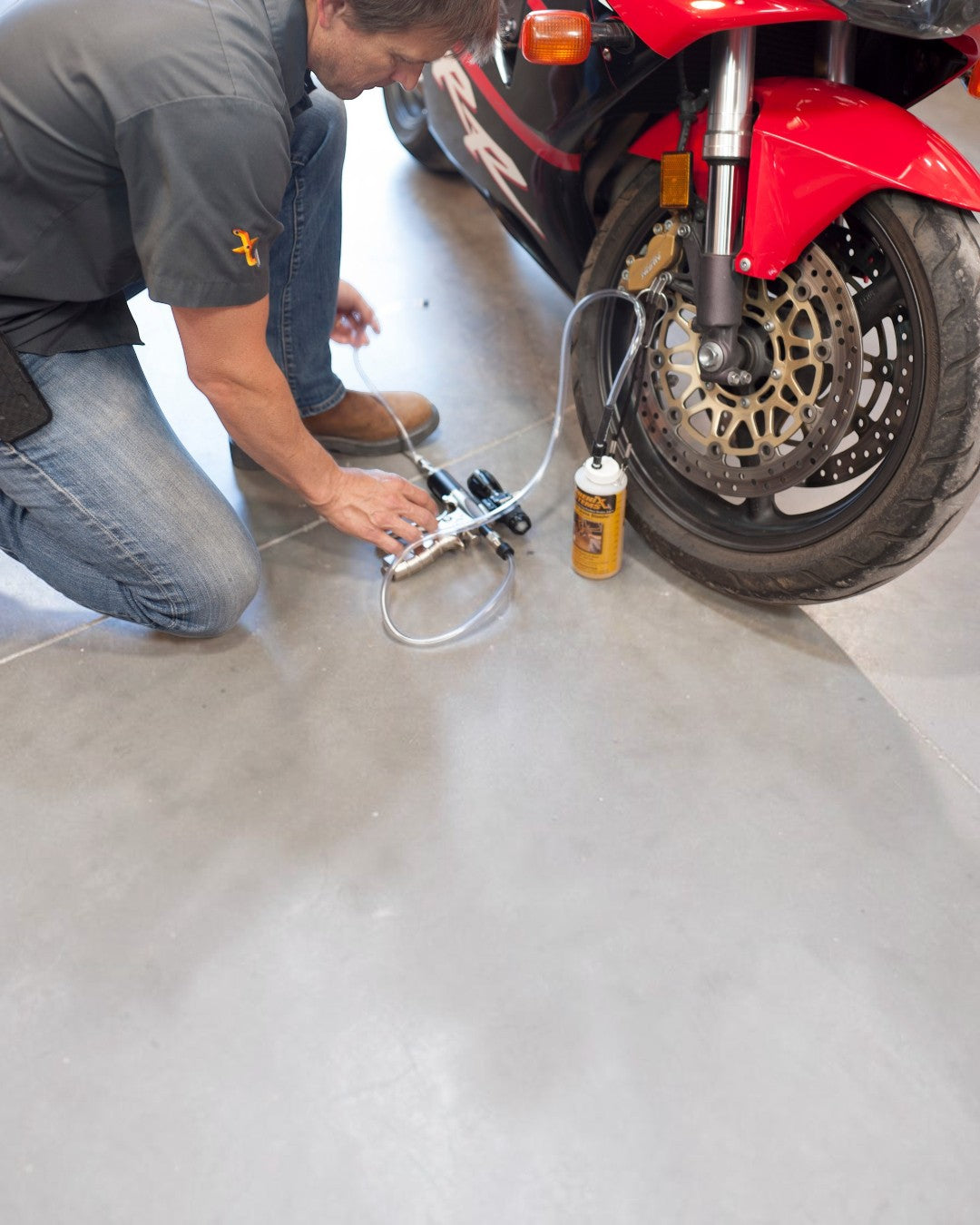 MaxProHD Reverse Bleeder with Motorcycle Adapter